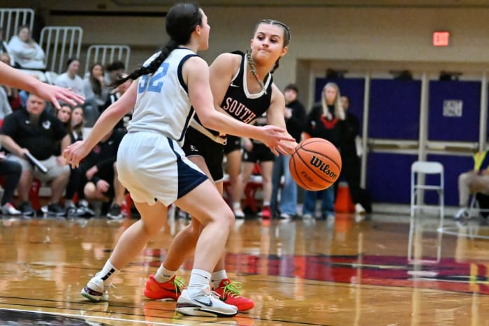 a Corvallis South Albany 5A Oregon girls basketball quarterfinal 2024 Leon Neuschwander 26